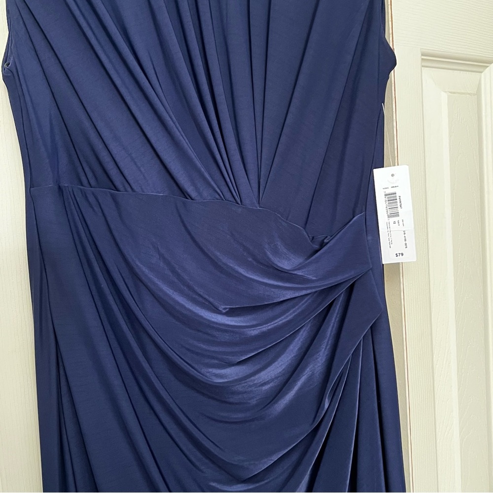 Premier Amour Deep Blue Gown - Picture 6 of 8